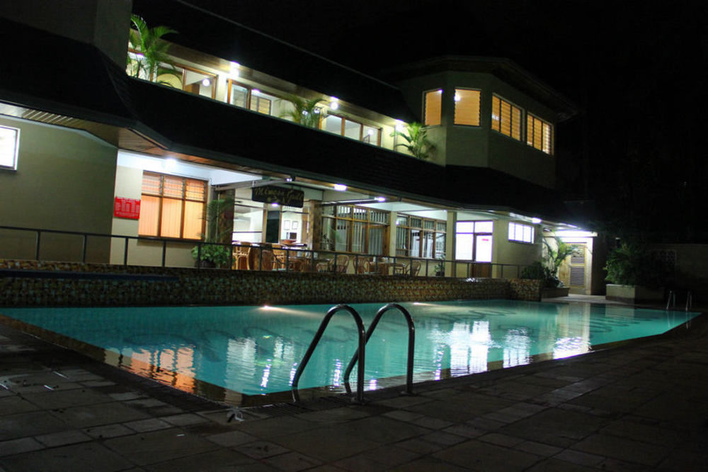 Mimosa Court Apartments ไนโรบี ภายนอก รูปภาพ